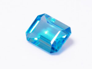 ブルートパーズ