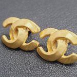 シャネル ピアス ゴールドカラー