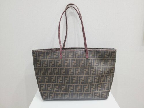東京都世田谷区喜多見で【フェンディ FENDI】ブランドバッグの高価買取なら買取おりづる成城学園前店へ