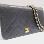 シャネル マトラッセ フルフラップ チェーンショルダーバッグ