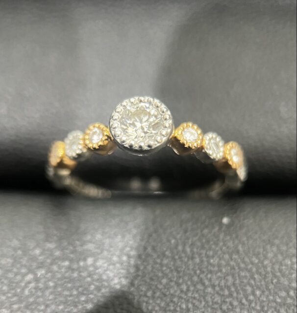 プラチナ K18 ダイヤモンド コンビリング 4.1g