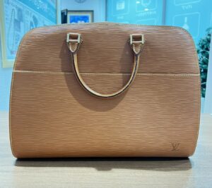 横浜市都筑区 センター北で【LOUIS VUITTON ルイヴィトン 買取】ブランドバッグの買取!リサイクルショップ買取おりづる横浜センター北店へ!