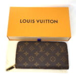 LV ルイヴィトン モノグラム ジッピーウォレット M42616
