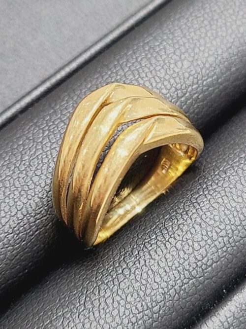 東京都世田谷区祖師谷で【金・貴金属】アクセサリーの高価買取なら買取おりづる成城学園前店へ