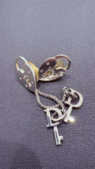 ディオール ピアス