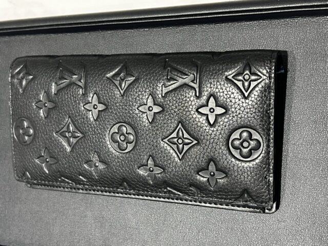 LV ルイヴィトン モノグラムシャドウ ポルトフォイユ ブラザ M62900