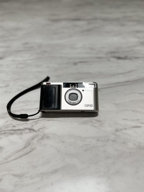 横浜市青葉区で【カメラ・デジカメ】の買取なら買取おりづる横浜こどもの国店にお任せください！！