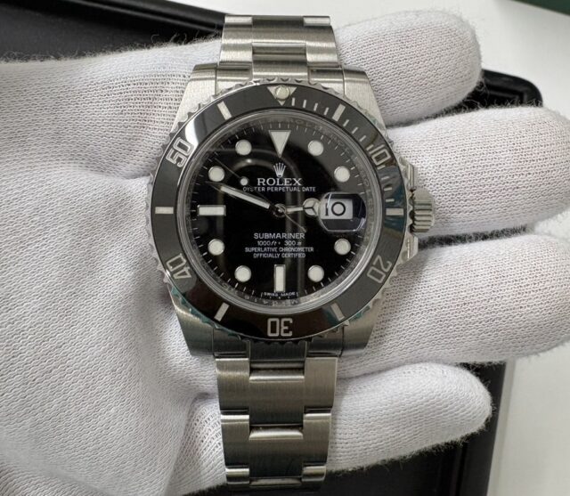 ROLEX ロレックス サブマリーナデイト 116610 完品