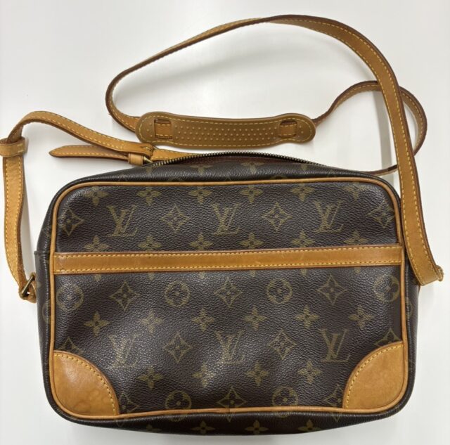 LV モノグラム トロカデロ27 ショルダーバッグ M51274