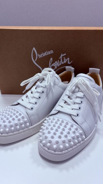クリスチャンルブタン ルイ ジュニア スパイクス スニーカー