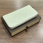 LOUIS VUITTON ルイヴィトン ジッピーウォレット