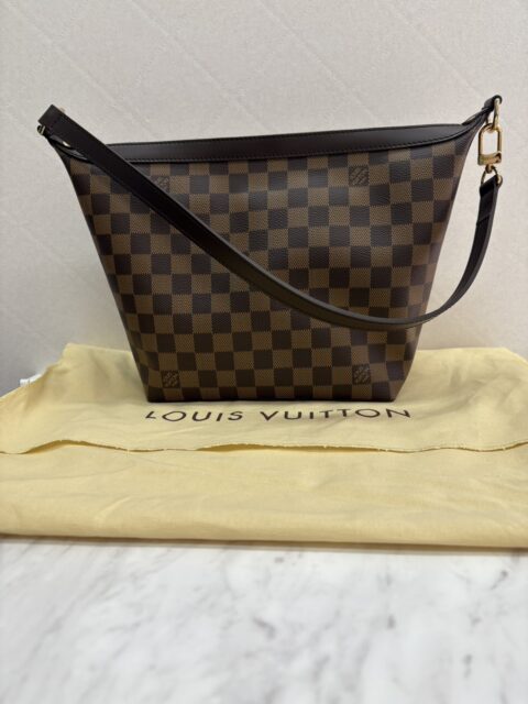 ルイヴィトン ダミエ イロヴォMM　N51995
