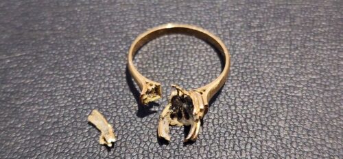 静岡市葵区で【壊れた指輪/リング  買取 静岡 】金/貴金属の高価買取なら買取おりづる静岡ドン・キホーテパウSBS通り店へ♪