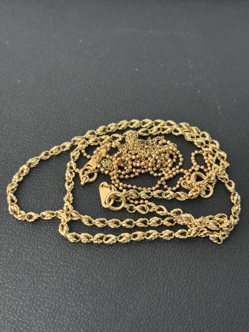 藤枝市で【金・インゴット・プラチナ・貴金属・アクセサリー】の買取なら買取おりづる藤枝駅前店にお任せください！