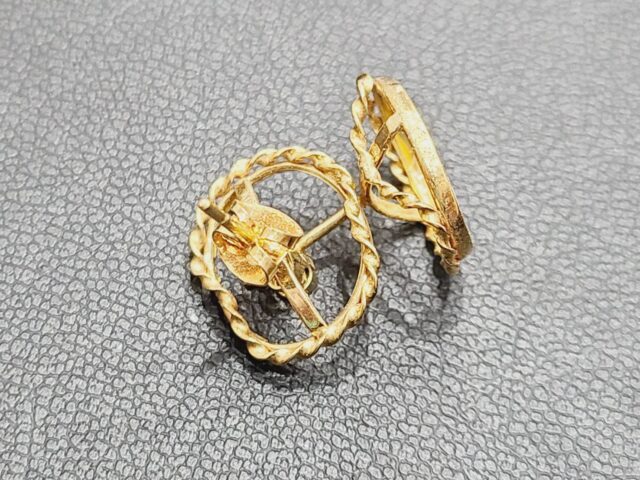 K18 ゴールドピアス 2g