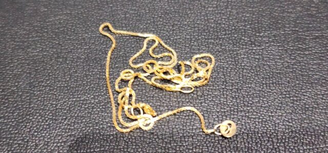 K18　金・貴金属　ネックレス