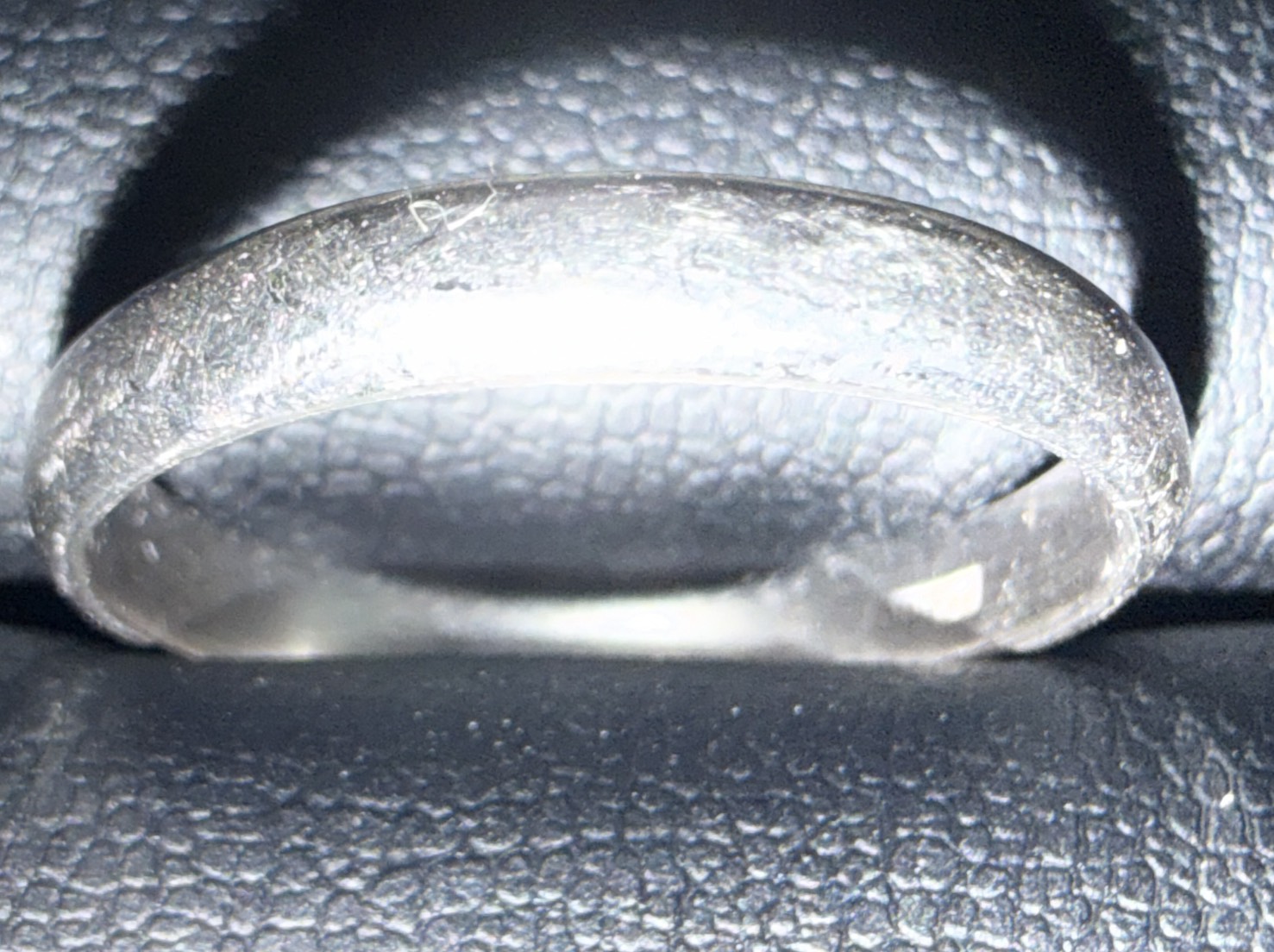 富士市今泉で【プラチナ 買取/富士市】プラチナの高価買取なら買取おりづる マックスバリュエクスプレス富士今泉店へ