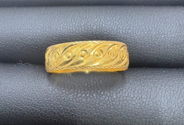 金K18 デザインリング 4.2g 18金 アクセサリー 貴金属