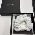 CHANEL シャネル シュシュ 髪留め 付属品有 