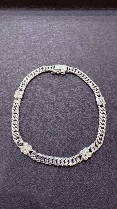 函南町で【プラチナ 買取 函南】金・貴金属の高価買取なら買取おりづるマックスバリュ函南間宮店へお任せください！