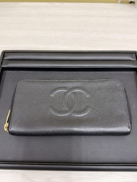 CHANEL シャネル ココマーク キャビアスキン ラウンドファスナー財布