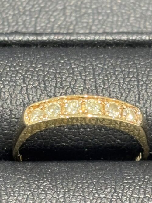 静岡市で【金・インゴット、プラチナ、貴金属、アクセサリー】の買取なら買取おりづる静岡ドン・キホーテパウSBS通り店にお任せください！