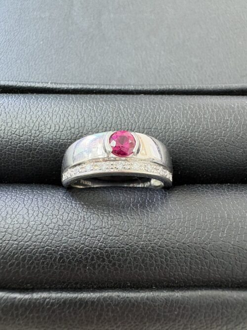 藤枝市で【プラチナ】プラチナリングの買取なら買取おりづる藤枝駅前店にお任せください！