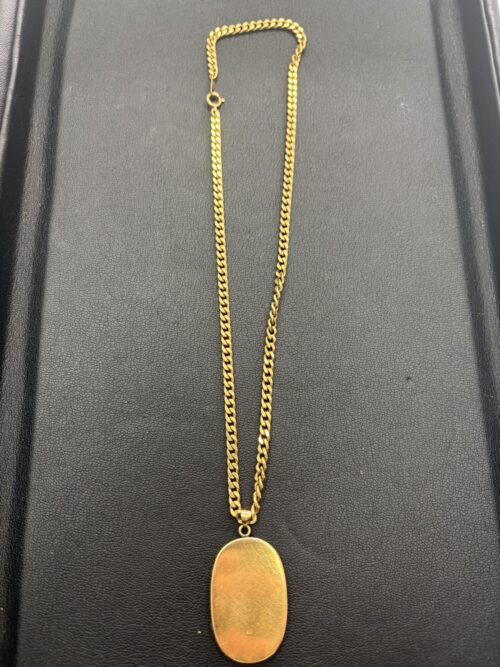 藤枝市で【金・インゴット・プラチナ・貴金属・アクセサリー】の買取なら買取おりづる藤枝駅前店にお任せください!