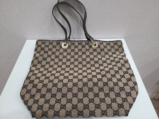 グッチ GGキャンバス トートバッグ