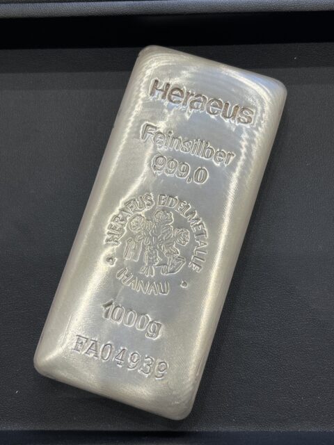 シルバー インゴット 1kg
