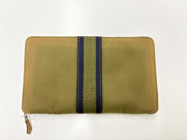 HERMES エルメス フール トゥ パース 長財布 付属品無し