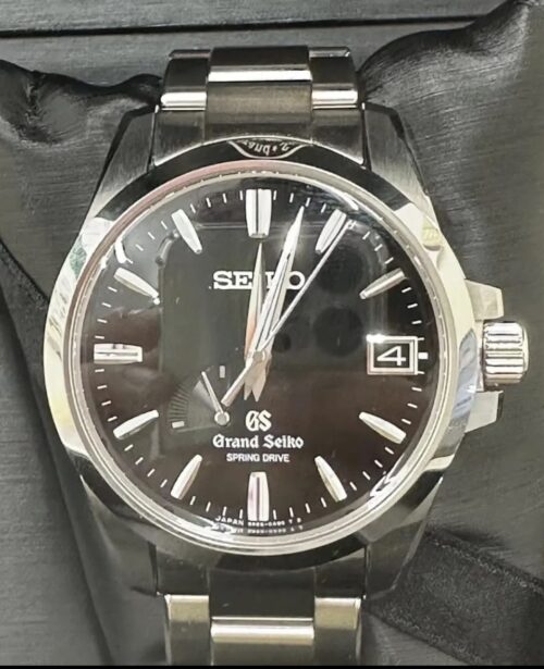 横浜市泉区で【セイコー 買取 横浜市泉区】ブランド時計の買取なら買取おりづるロピアいずみ中央店へ!