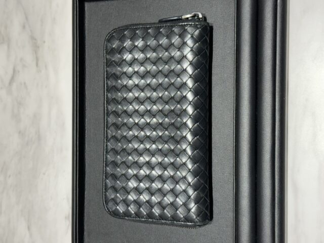 ボッテガ 長財布 ラウンドファスナー