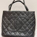 CHANEL シャネル 復刻トート キャビアスキン