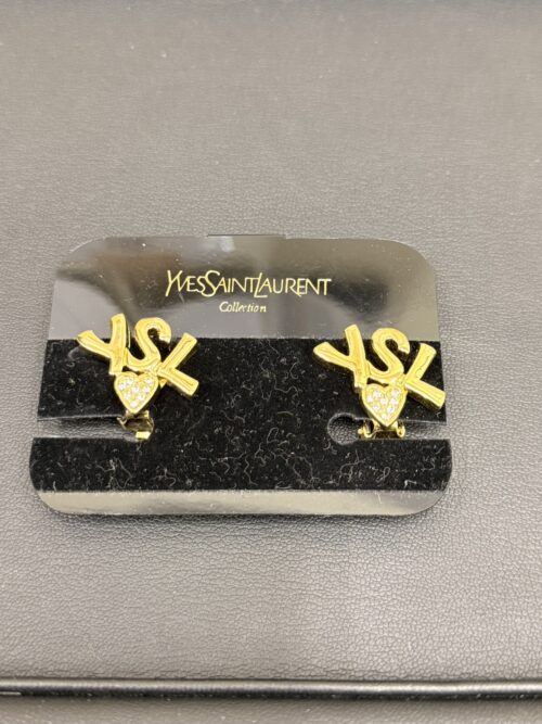 横浜市青葉区で【YSL イヴ・サンローラン】の買取ならお任せください！