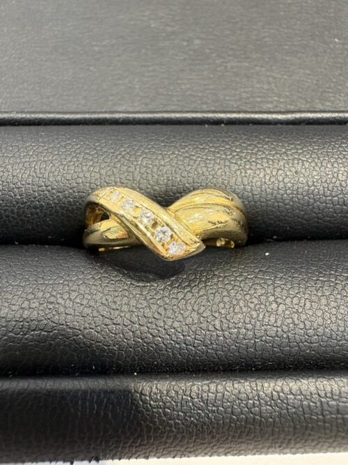 静岡市清水区で【金・貴金属買取 静岡】金・貴金属の高価買取なら買取おりづる静岡ドン・キホーテパウSBS通り店へ!!